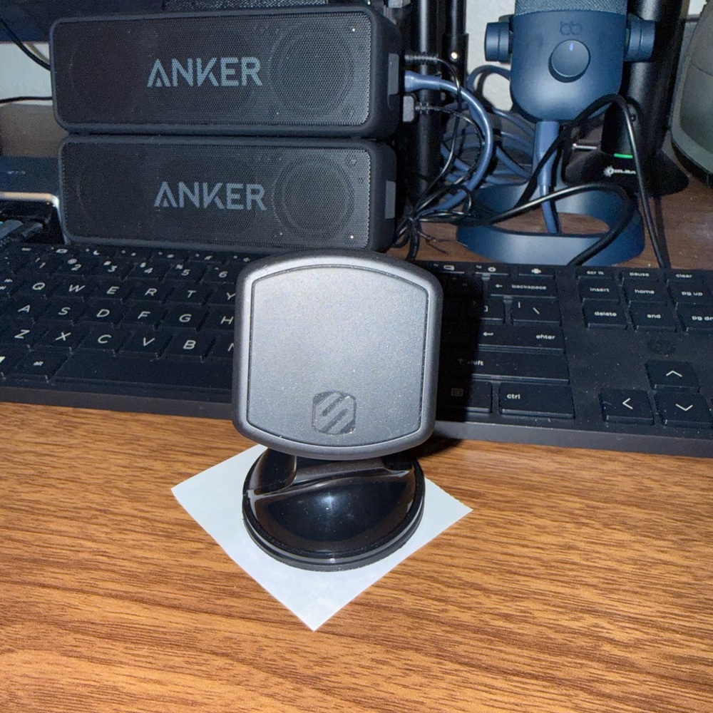 Scosche Magnetic Phone Mount